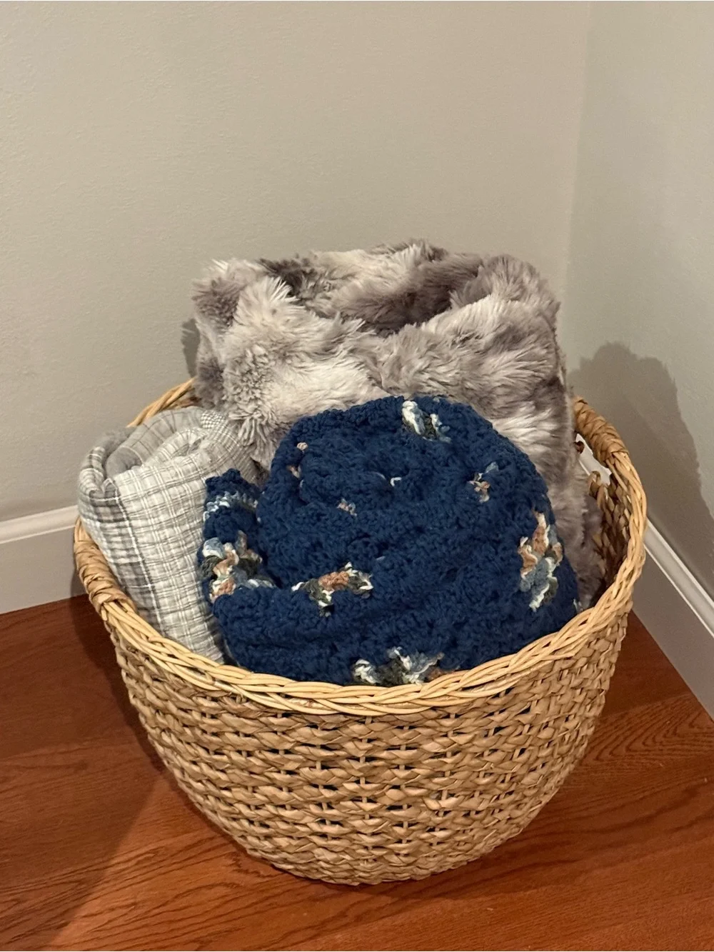 Handmade Vintage Granny Square Afghan Crochet Throw Blanket